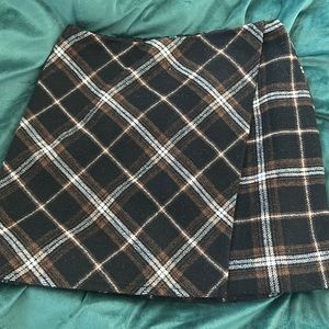 Plaid Winter Hollister skirt